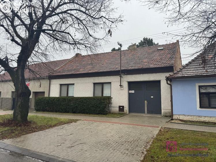 Sale family house Břeclav, Gen. Šimka 1518/48 č. 1