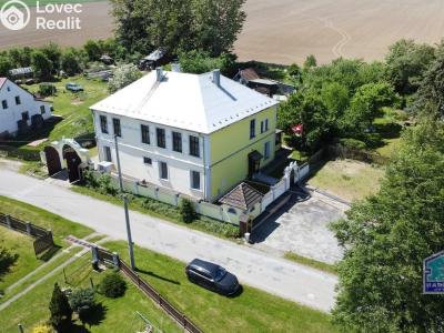 Sale family house Bor č. 31
