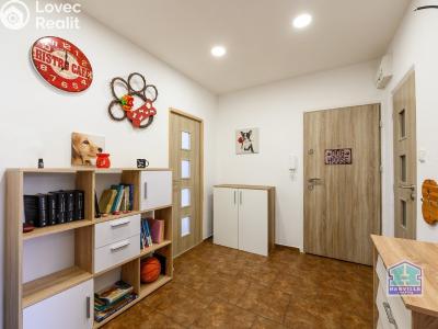 Продажа квартиры 3+1 Bezdružice, Na Sídlišti 244 č. 17