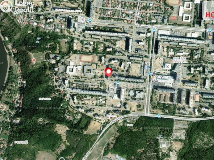 Rent apartment 1+KK Praha 8, Svídnická č. 18