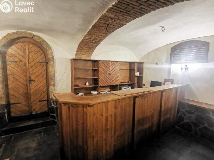 Pronájem restaurace Stříbro, Masarykovo náměstí 61 č. 11
