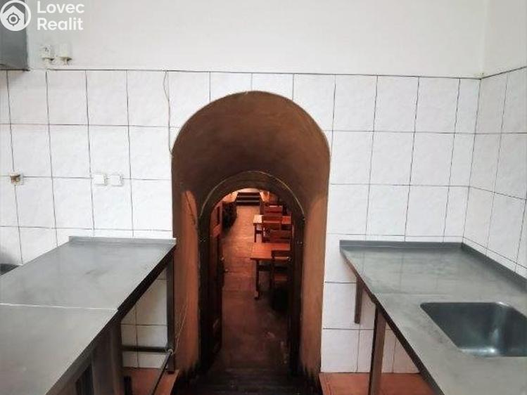 Pronájem restaurace Stříbro, Masarykovo náměstí 61 č. 20