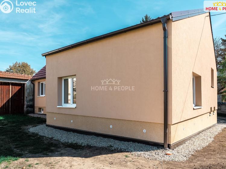 Sale family house Zakřany č. 5