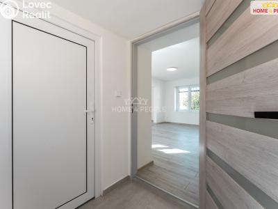 Продаж сімейного будинку Zakřany č. 21