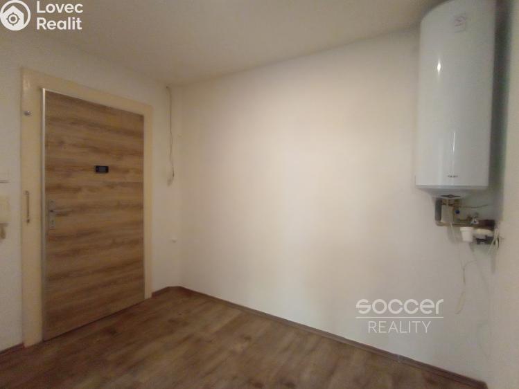 Pronájem bytu 2+KK Praha, Jeseniova č. 10