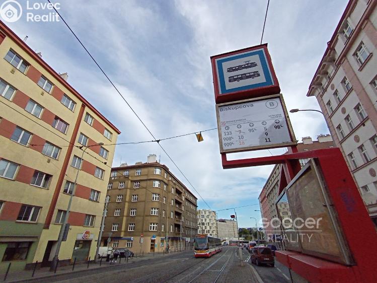 Pronájem bytu 2+KK Praha, Jeseniova č. 18