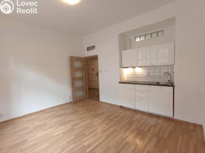 Pronájem bytu 2+KK Praha, Jeseniova č. 1