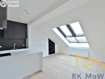 Аренда квартиры 1+KK Praha, náměstí Jiřího z Poděbrad č. 3