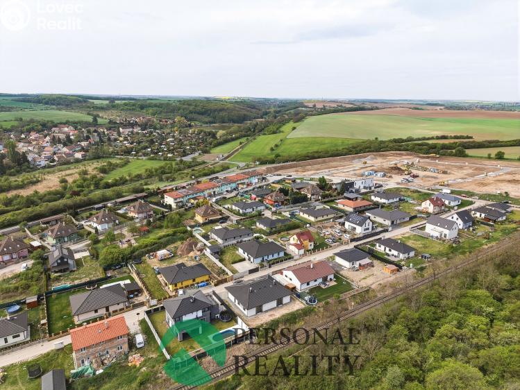 Продажа семейного дома Kralupy nad Vltavou, Nad Rybníkem č. 31