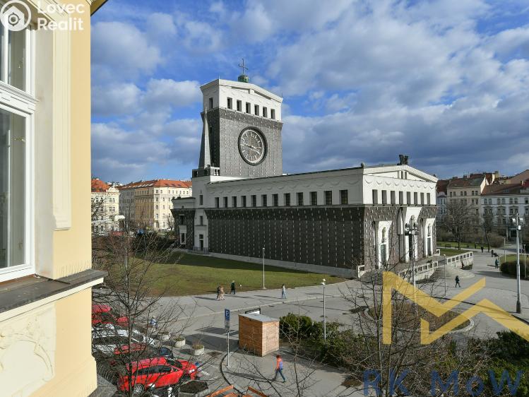 Pronájem bytu 3+KK Praha, náměstí Jiřího z Poděbrad č. 8