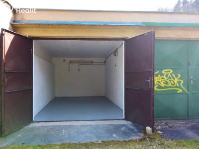 Sale garage Beroun č. 3