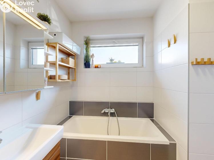 Продажа семейного дома Králův Dvůr, Na Vyhlídce 315 č. 6