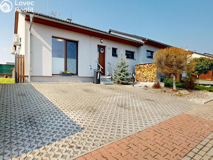 Продажа семейного дома Králův Dvůr, Na Vyhlídce 315 č. 12