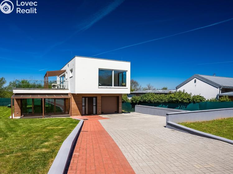 Продажа семейного дома Vysoký Újezd, U Rybníčka 758 č. 9