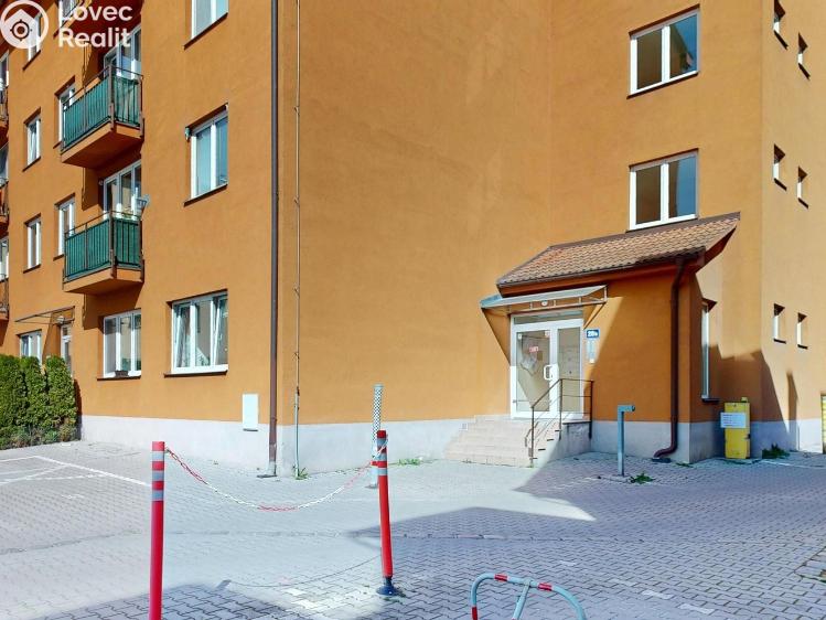 Prodej bytu 1+KK Šestajovice, Komenského 28 č. 12