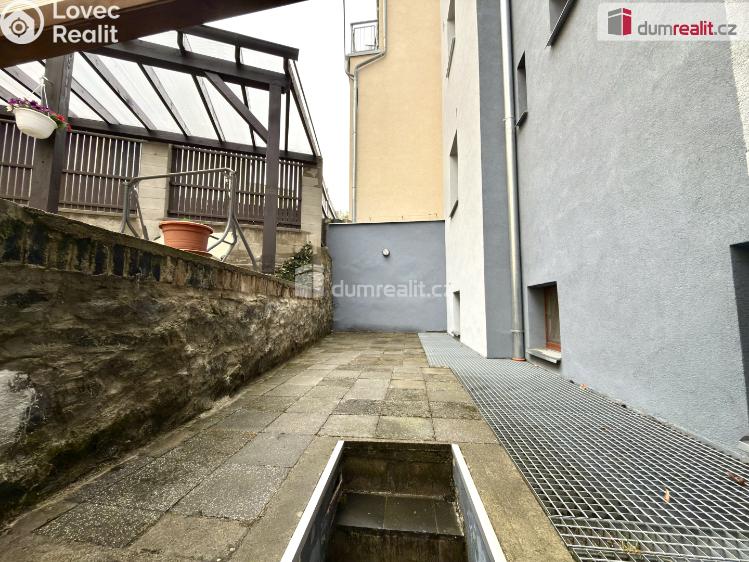 Pronájem bytu 3+KK Ústí nad Labem, Elišky Krásnohorské č. 18