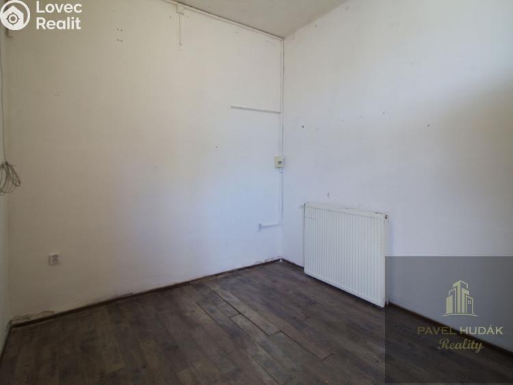 Pronájem obchodního prostoru Plzeň, Karla Steinera 930/15 č. 4
