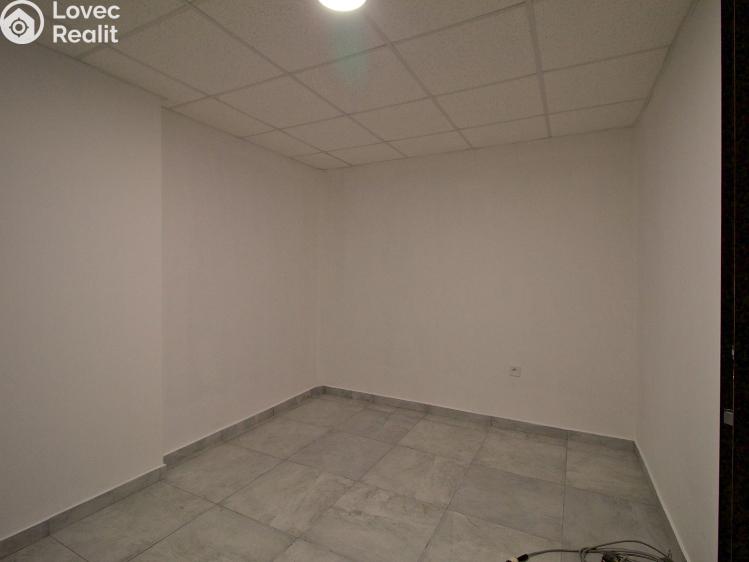 Pronájem obchodního prostoru Chodov, náměstí ČSM 695 č. 8