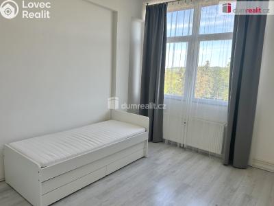 Prodej bytu 3+KK Zruč nad Sázavou, náměstí Míru č. 3
