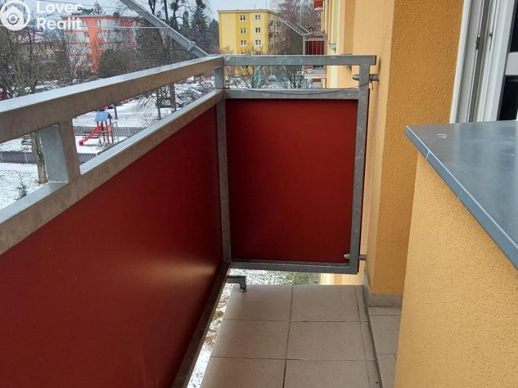 Rent apartment 2+1 Valašské Meziříčí, Bratří Čapků č. 12
