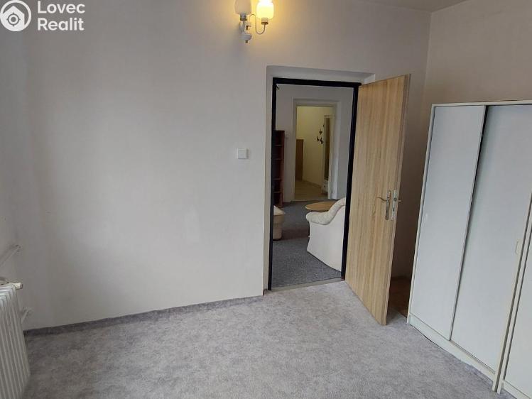 Rent apartment 2+1 Valašské Meziříčí, Bratří Čapků č. 18