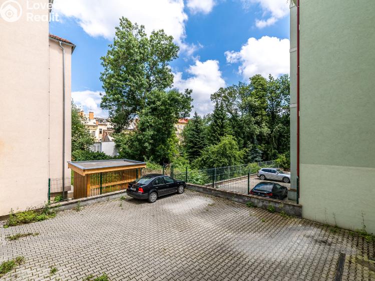 Rent parking place Plzeň, V Šipce 457/11 č. 3