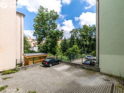 Rent parking place Plzeň, V Šipce č. 3