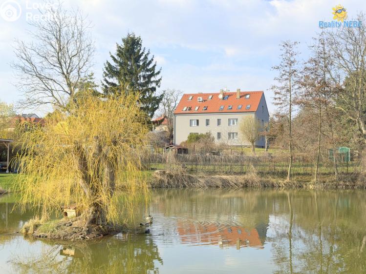 Prodej bytu 4+1 Praha, Bezinková č. 31