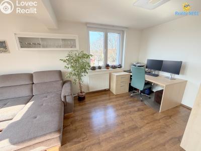 Sale apartment 4+1 Praha, Bezinková č. 7