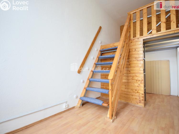 Оренда квартири 2+1 Karlovy Vary, náměstí Dr. M. Horákové č. 8