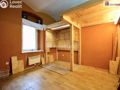 Оренда квартири 2+1 Karlovy Vary, náměstí Dr. M. Horákové č. 12