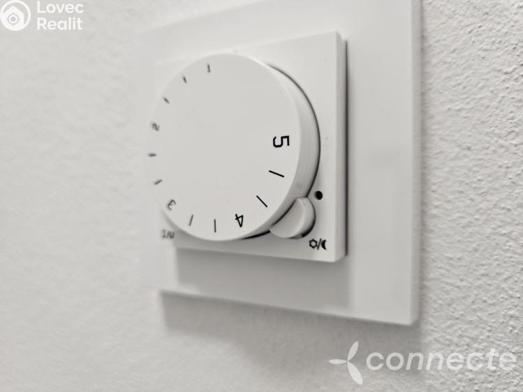 Pronájem bytu 1+KK Praha, U družstva Ideál 1133/23 č. 9