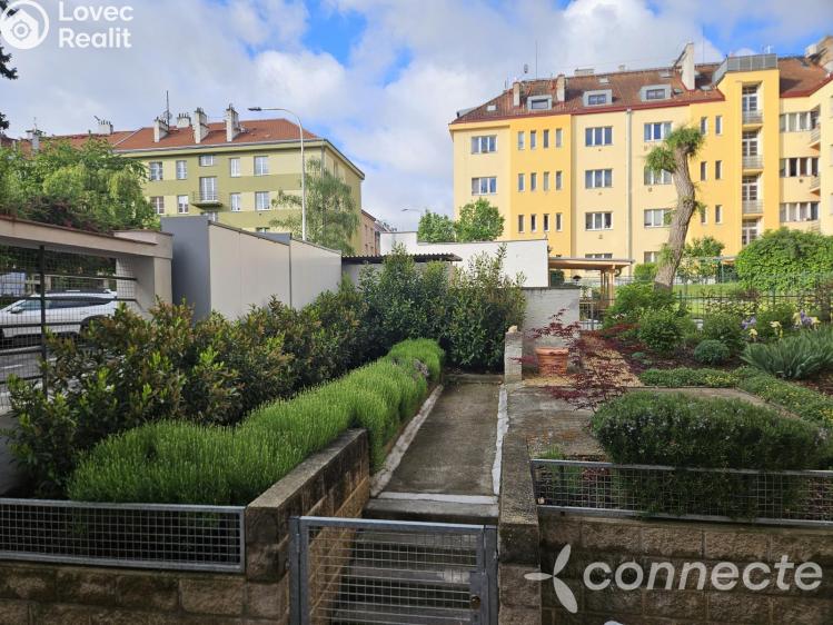 Pronájem bytu 1+KK Praha, U družstva Ideál 1133/23 č. 12