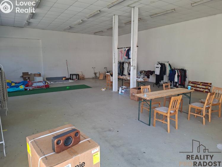 Rent warehouse Tuchlovice č. 4