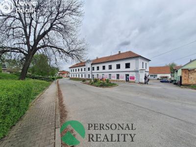Pronájem bytu 1+KK Rostoklaty č. 6