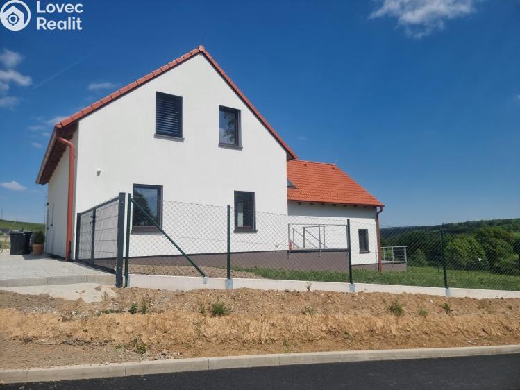 Prodej bytu 4+KK Hluboká nad Vltavou č. 2