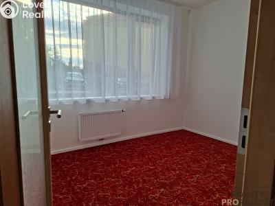 Pronájem bytu 4+KK Velvary, Dřevařská 838 č. 4