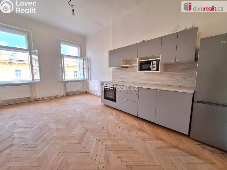 Pronájem bytu 3+KK Praha 2, Chodská č. 1