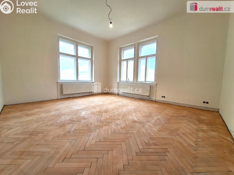 Pronájem bytu 3+KK Praha 2, Chodská č. 4