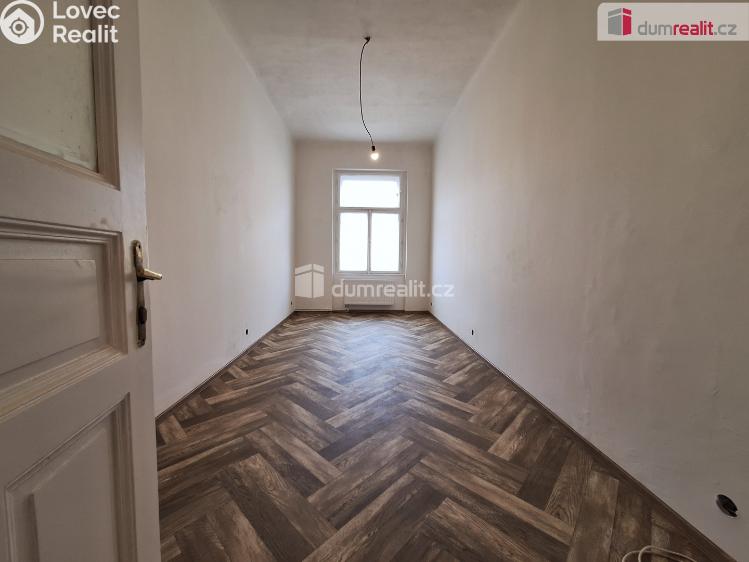 Pronájem bytu 3+KK Praha 2, Chodská č. 12
