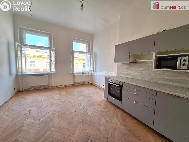Pronájem bytu 3+KK Praha 2, Chodská č. 14