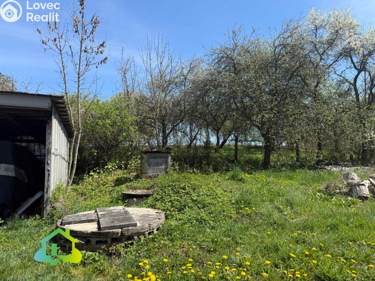 Продажа торгового помещеня Opařany č. 14