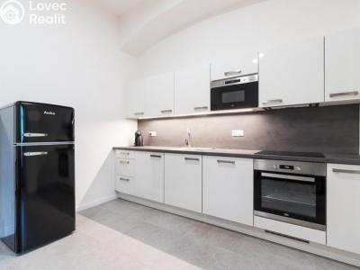 Rent apartment 2+1 Praha, Sokolovská č. 1