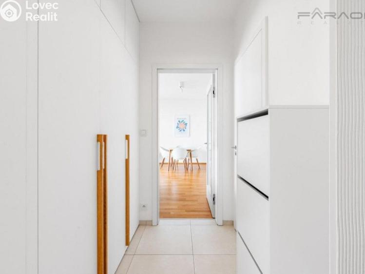 Pronájem bytu 2+KK Praha, Barvitiova č. 18