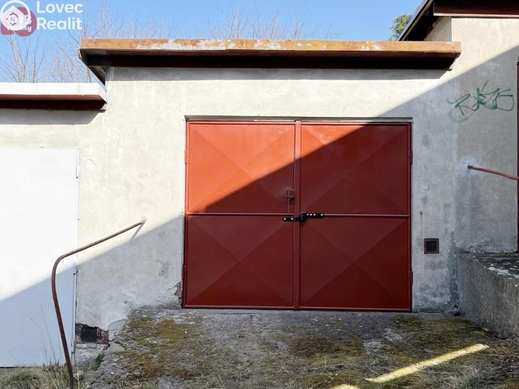 Sale garage Karlovy Vary, Mattoniho nábřeží 353/78 č. 5