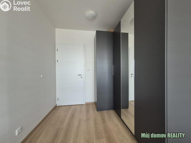 Pronájem bytu 2+KK Praha, náměstí Olgy Scheinpflugové 1293/4 č. 12
