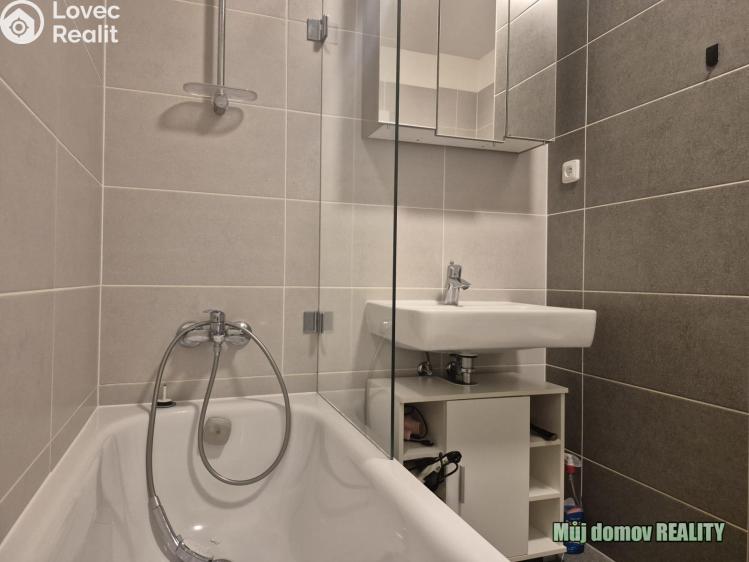 Pronájem bytu 2+KK Praha, náměstí Olgy Scheinpflugové 1293/4 č. 15
