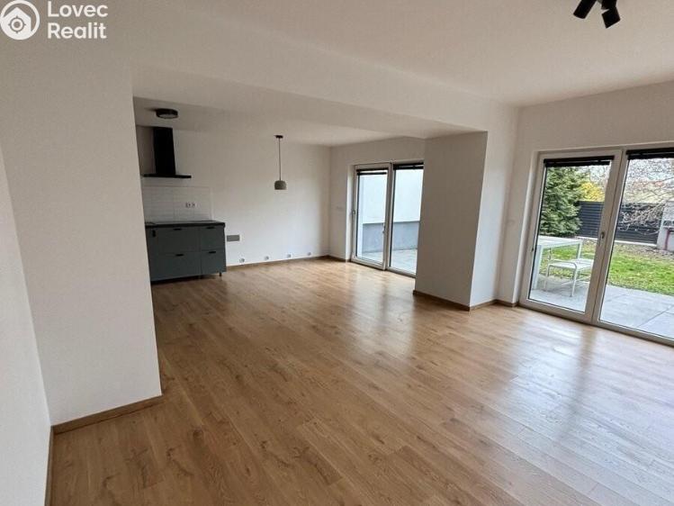 Pronájem rodinného domu Praha, Lovčická 31/1 č. 3