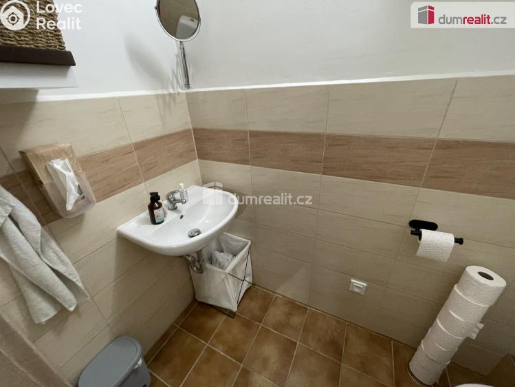 Pronájem kanceláře Praha 11, Kloboukova č. 8