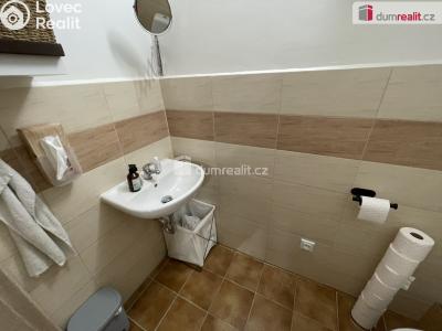 Pronájem kanceláře Praha 11, Kloboukova č. 8
